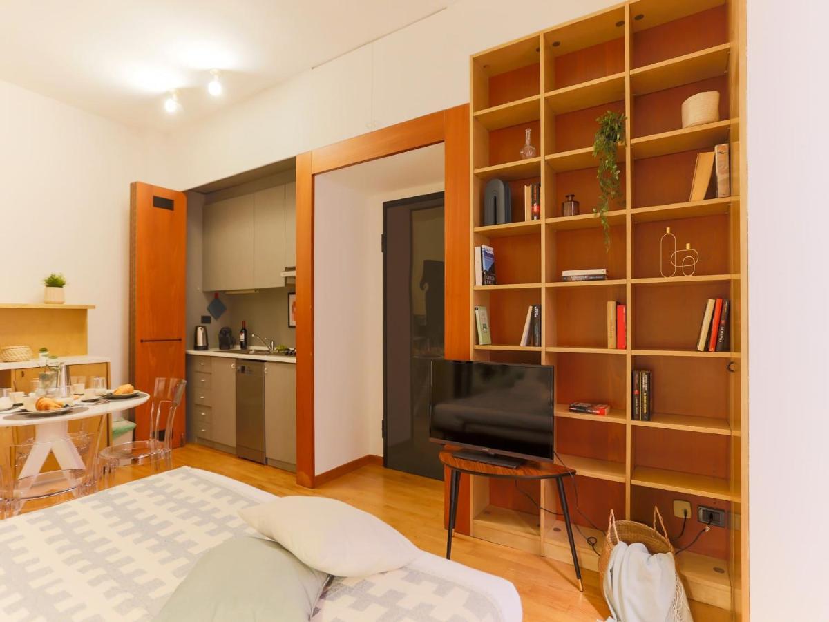 The Best Rent - Modern Apartment In The Center ميلان المظهر الخارجي الصورة
