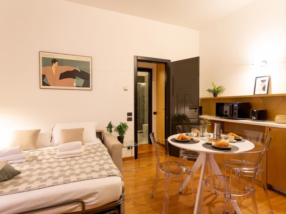The Best Rent - Modern Apartment In The Center ميلان المظهر الخارجي الصورة